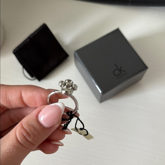 Calvin Klein Metallic Ring with Charms - Picture 2 of 5
